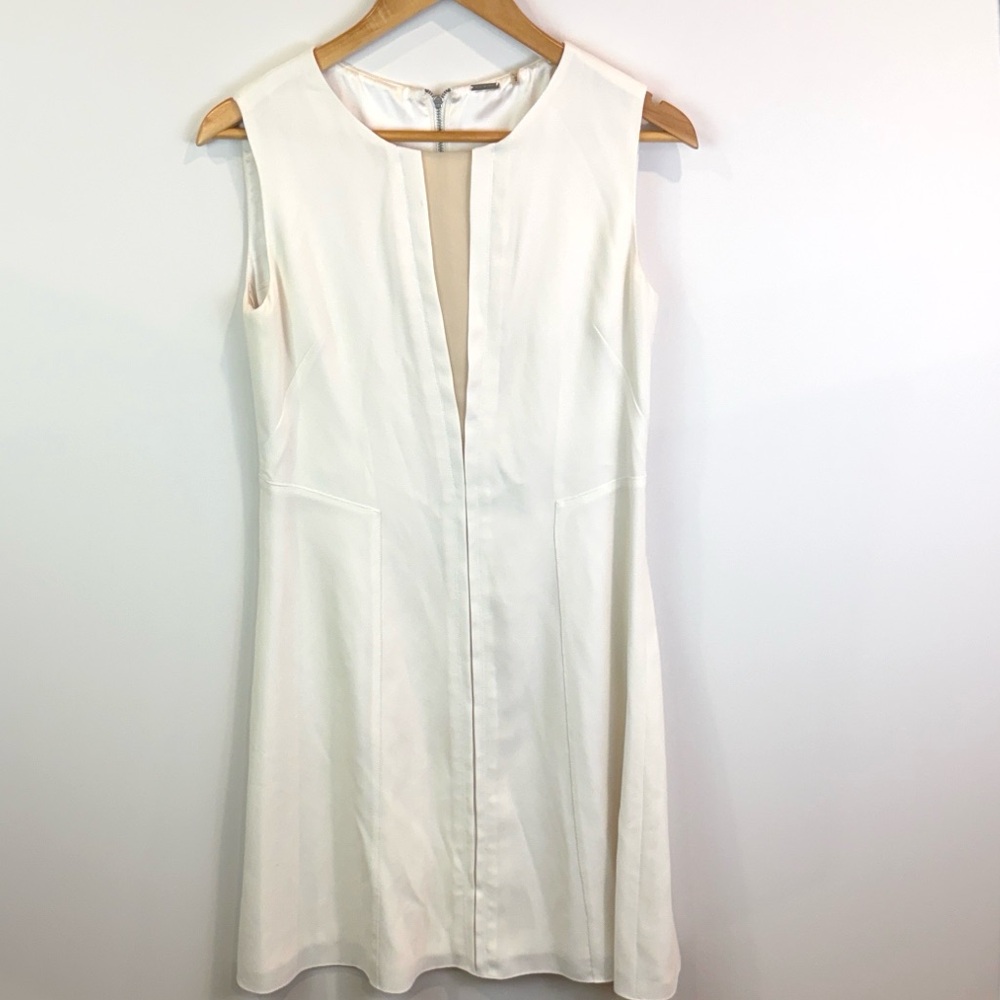 Elie Tahari Cream Sleeveless Dress size 8